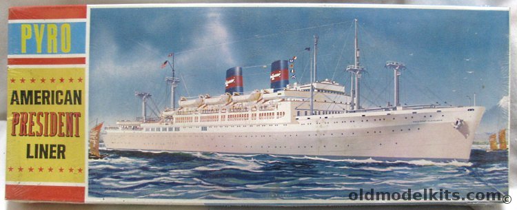 Pyro 1/547 American President Liner - President Wilson or Cleveland - Bagged, B279 plastic model kit